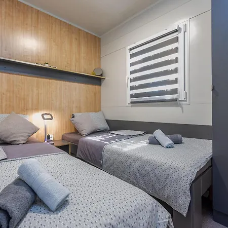 Stunning In Hébergement de vacances Tkon