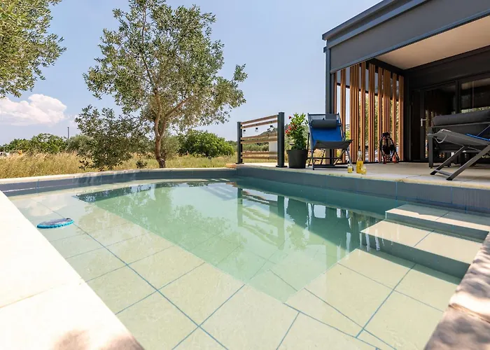 Stunning In * تكون